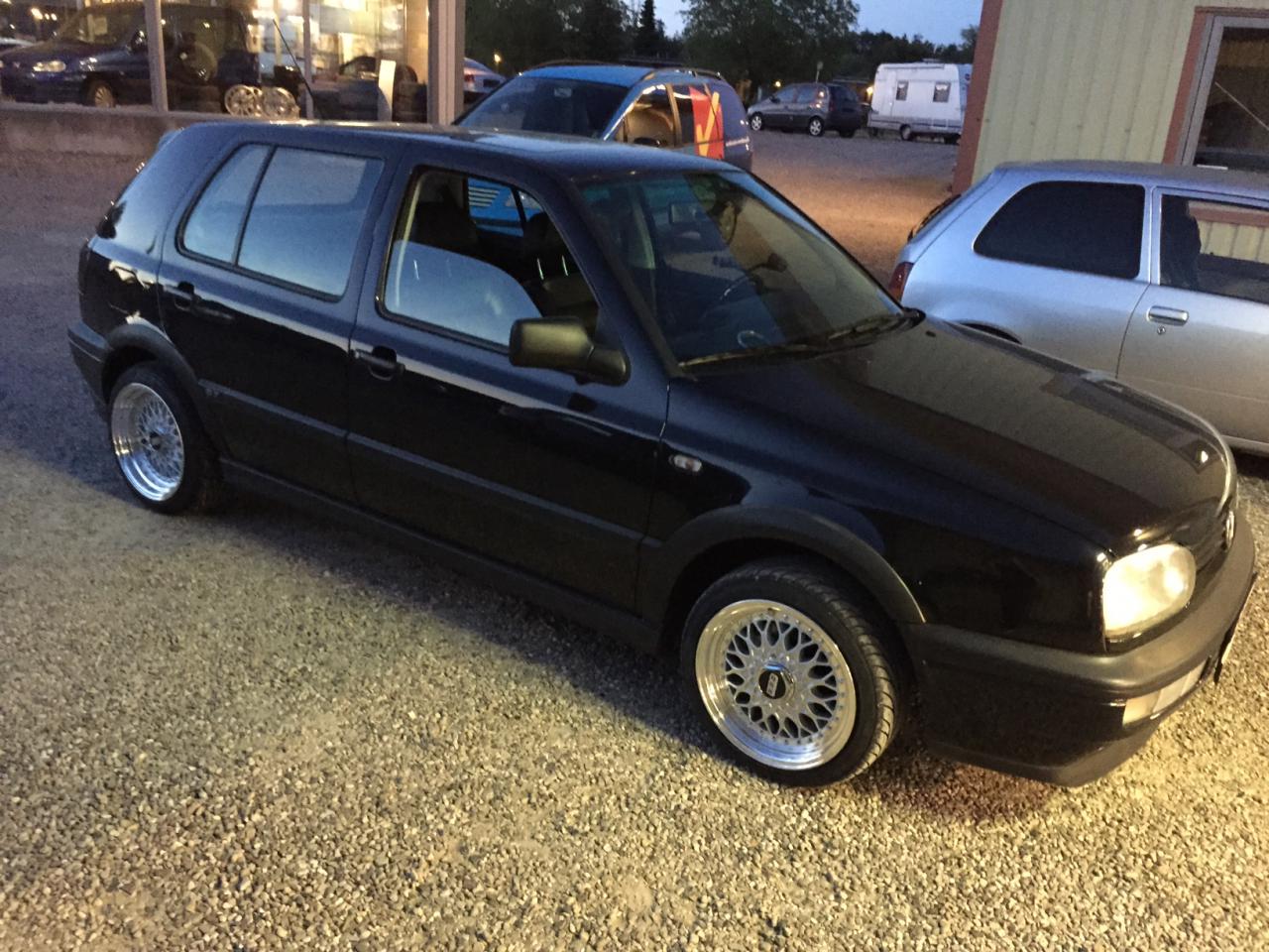 01. VW Golf 3 GT TDI.JPG