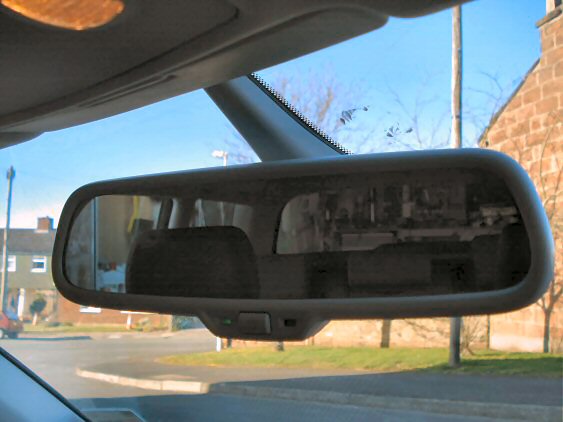 auto-dimming-mirror.jpg