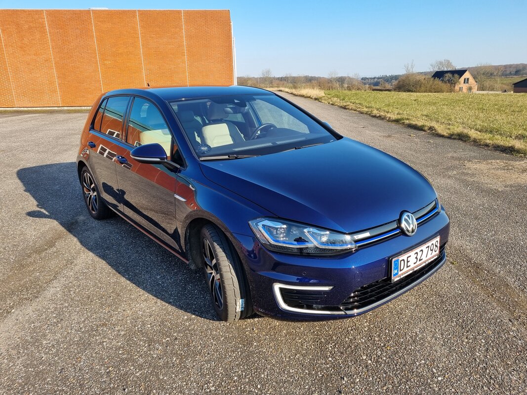 E-Golf 4.jpg