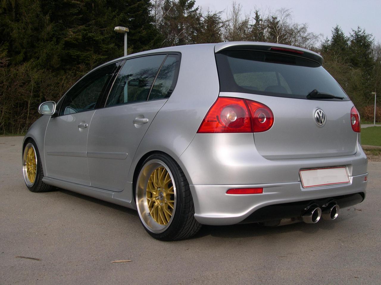 Golf R32 002.jpg