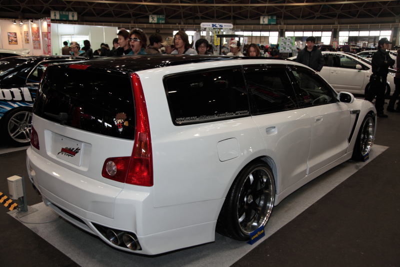 gtr-wagon-rear-001.jpg