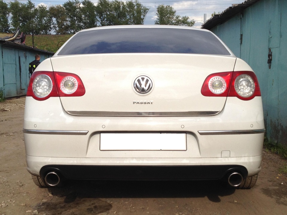 dobbelt afg. hvid..jpg