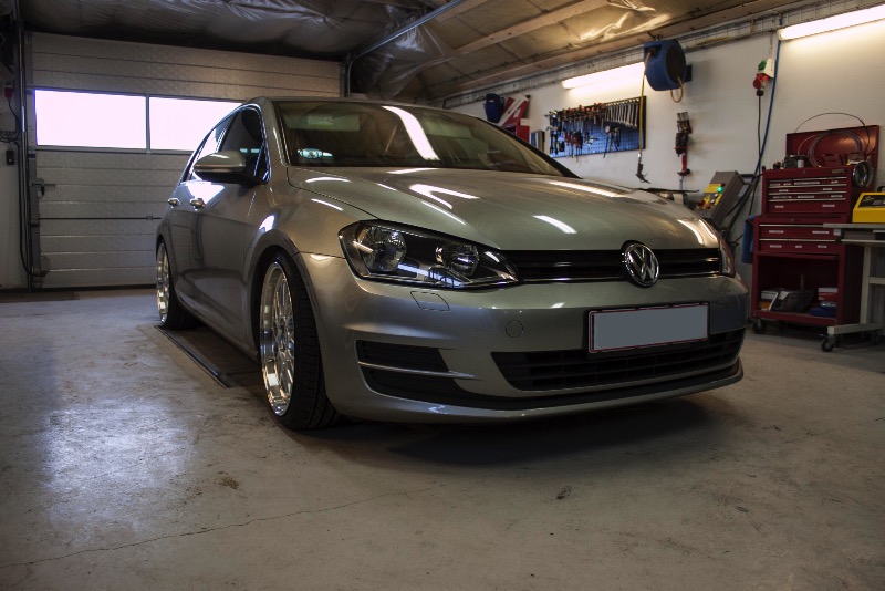 Golf 7 - 23 Resized.jpg