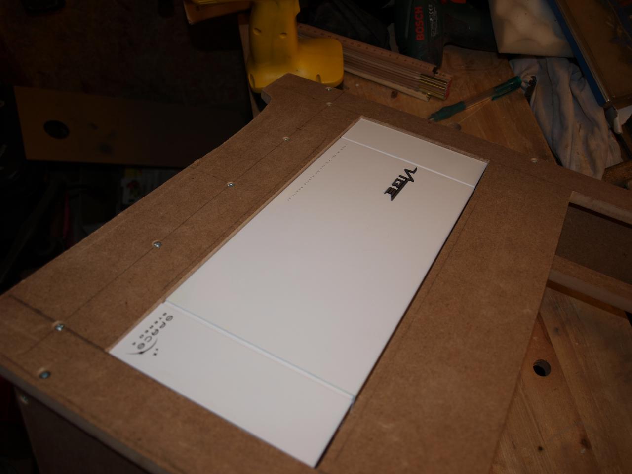 4 - Forstærkeres rum kontrolleres.JPG