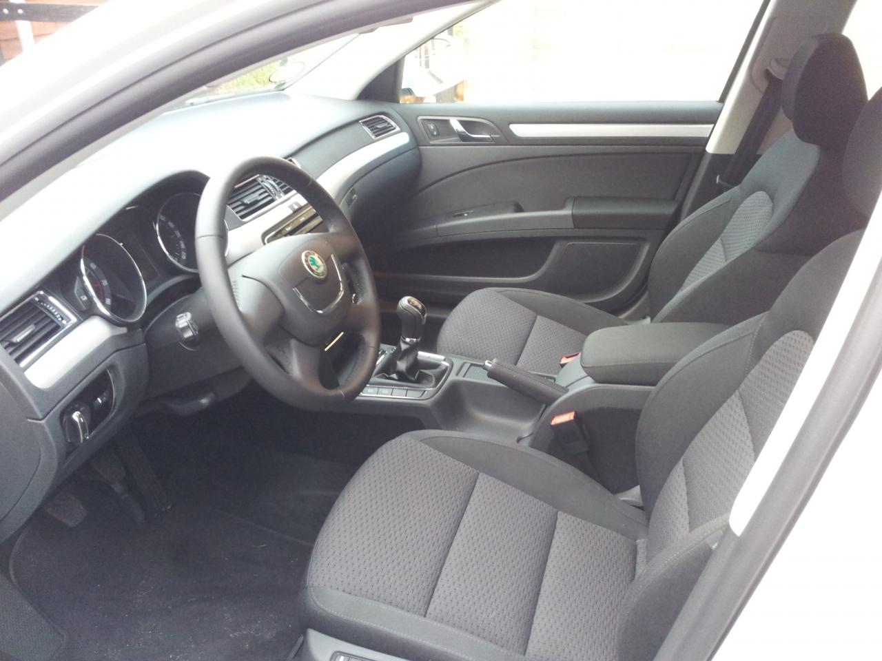 2011-11-04 08.27.07.jpg