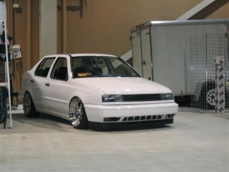 1zggh37 (Medium).jpg