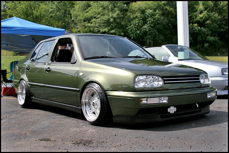 2-2441-15787-l-zlnE4dqFsHcXm58TjTrB (Medium).jpg