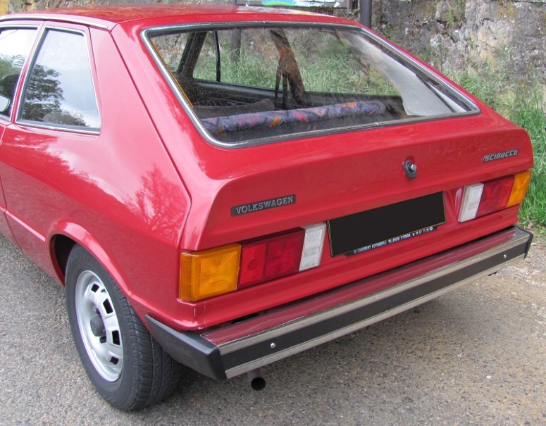 standard-02 (775 x 605).jpg