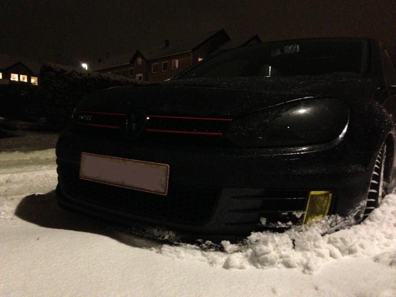 IMG_2679.jpgudedn nr plade.jpg