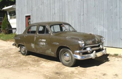 1951 Ford US Army.jpg